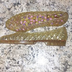 Islander, floral glitter, 80s jelly sandles, size 4